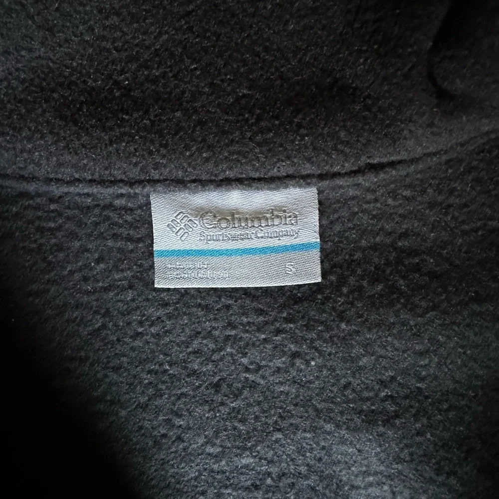 Columbia Black Fleece Vest - Picture 3 of 3